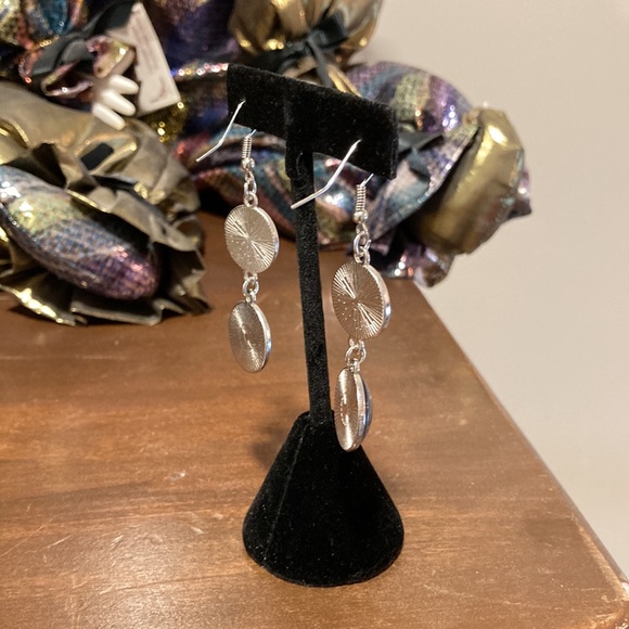 NWOT - Trendy Retro French Hummingbird Glass Drop Charm Fashion Pierced Earrings - Picture 11 of 13